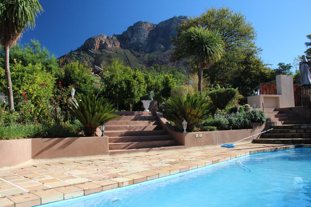 Pniel Lumley'S Place Guesthouse מראה חיצוני תמונה