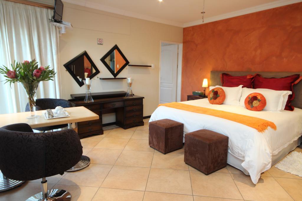 Pniel Lumley'S Place Guesthouse מראה חיצוני תמונה