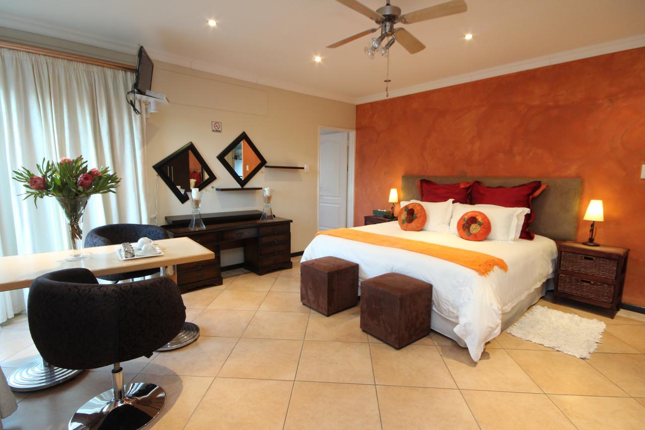 Pniel Lumley'S Place Guesthouse מראה חיצוני תמונה